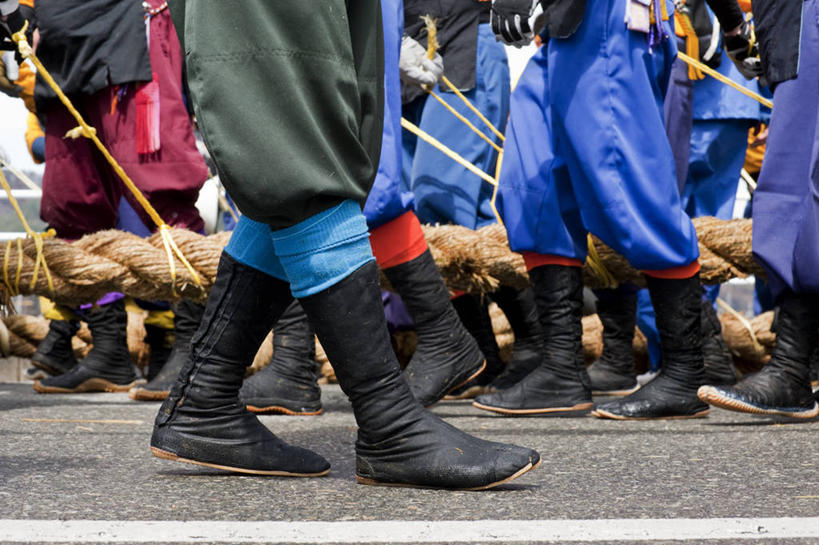 腿,拉,横图,室外,白天,团队,路,鞋子,长野县,日本,庆祝,日本文化,绳子,力量,人体,摄影,四肢,千野,彩图,传统服装