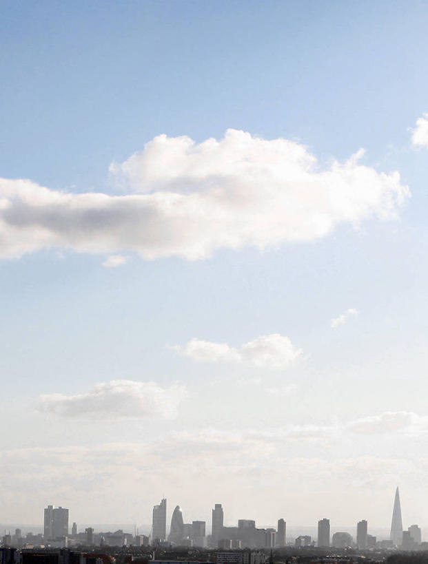 无人,竖图,室外,白天,度假,美景,天际线,城市风光,城市,英国,景观,云,塔,首都,娱乐,天空,享受,休闲,景色,放松,摄影,瑞士再保险塔,彩图