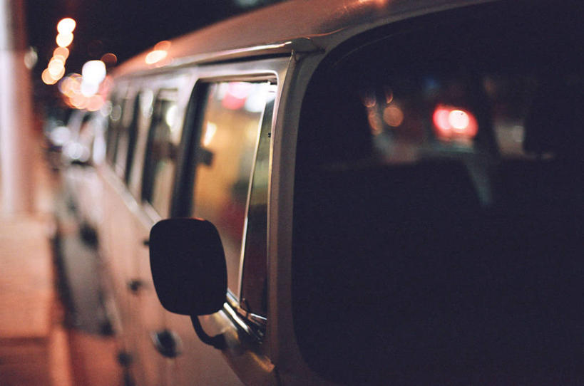 无人,横图,室外,特写,夜晚,安全,镜子,汽车,巴西,反射,挡风玻璃,旅行车,运输,摄影,停止,镜像,生命,镜面,暂停,停滞,光学,侧视镜,彩图