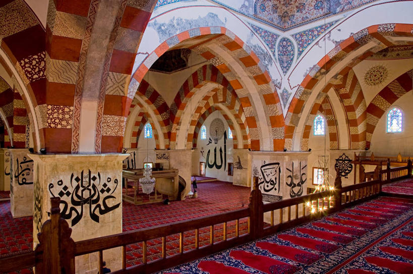 无人,栏杆,横图,室内,地毯,建筑,标志,文字,柱子,字符,字母,拱门,历史,标识,摄影,宗教,伊斯兰教,宗教建筑,清真寺,式样,埃迪尔内,设计,彩图