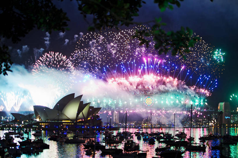 无人,横图,室外,夜晚,爆炸,河流,船,澳大利亚,庆祝,反射,火花,树,天空,烟,运输,摄影,照亮,悉尼,新南威尔士,彩图,悉尼港桥,传统文化