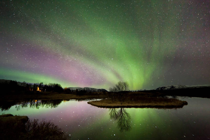 无人,横图,室外,夜晚,旅游,度假,美景,山,水,反射,景观,星星,娱乐,树,风景,天空,自然,享受,休闲,景色,放松,摄影,宁静,自然风光,天文学,辛格韦德利,北极光,彩图
