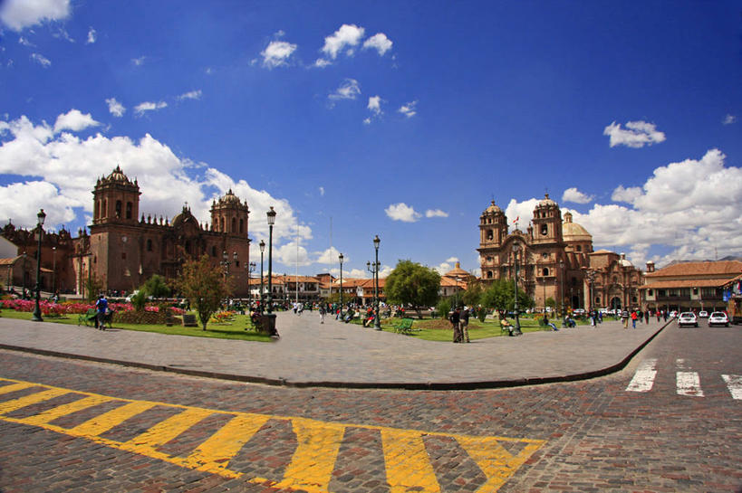 教堂,横图,室外,白天,建筑,街道,秘鲁,路标,云,人行道,历史,天空,南美,摄影,宗教,南美洲,基督教,拉丁美洲,美洲,秘鲁共和国,库斯科,首府,亚美利加洲,南亚美利加洲,玉米之仓,库斯科省,彩图,库斯科大区