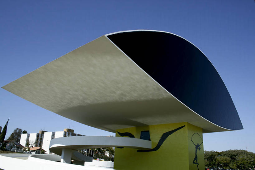 无人,博物馆,横图,室外,白天,建筑,巴西,现代,天空,南美,摄影,南美洲,拉丁美洲,美洲,里约热内卢,里约热内卢州,巴西联邦共和国,首府,亚美利加洲,南亚美利加洲,巴拉那,巴拉那州,库里蒂巴,库里奇巴,里约热内卢市,彩图,尼迈耶当代艺术博物馆