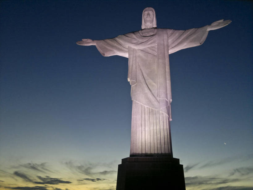 无人,横图,室外,夜晚,仰视,巴西,标志,雕像,符号,标识,天空,摄影,宗教,基督,基督教,天主教,里约热内卢,耶稣,里约热内卢州,救世主,性别符号,基利斯督,弥赛亚,默西亚,巴西文化,彩图,低角度拍摄,哥卡华都山,男性符号