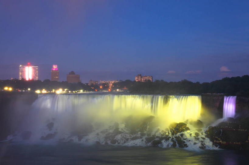 无人,横图,室外,夜晚,长时间曝光,瀑布,天际线,建筑,美国,喷,飞溅,摄影,照亮,万里无云,尼亚加拉瀑布,彩图