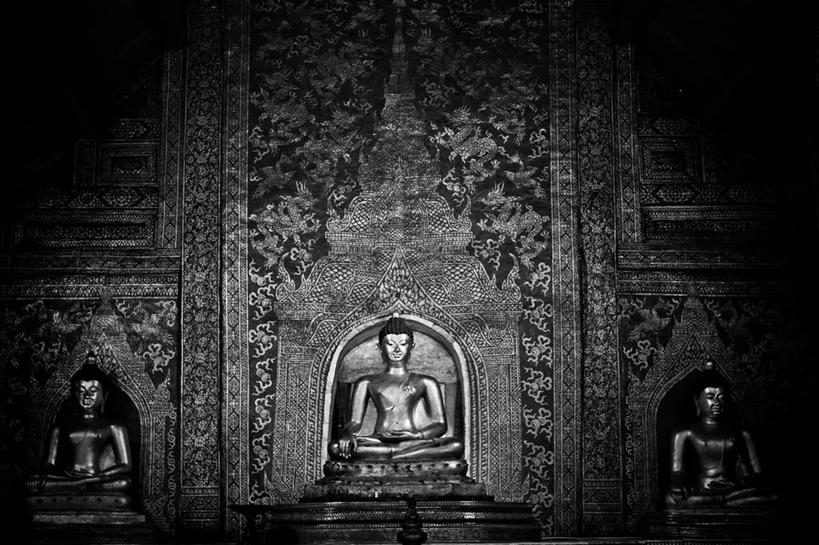 无人,寺庙,横图,黑白,室内,泰国,标志,雕像,符号,标识,摄影,宗教,佛教,神殿,祭坛,泰国文化,性别符号,清迈省,帕辛寺,男性符号,晕影
