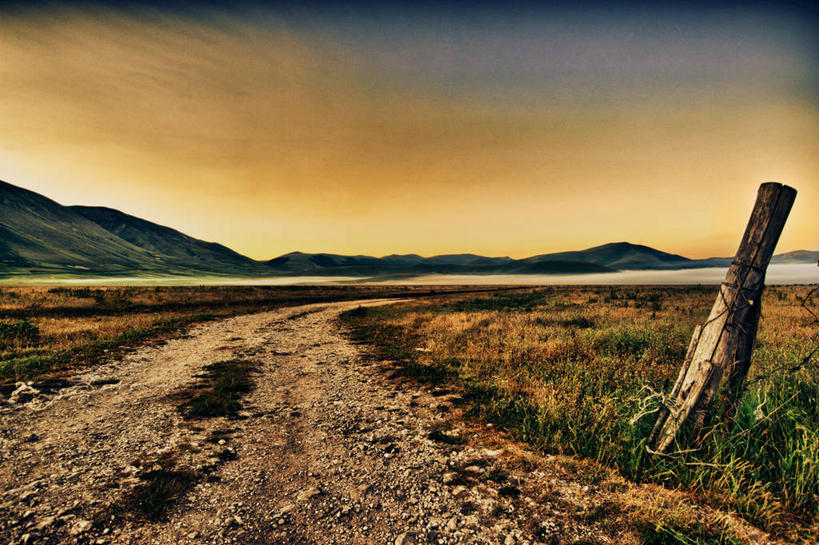 无人,横图,室外,美景,意大利,地形,景观,草,风景,天空,自然,黄昏,景色,摄影,宁静,自然风光,佩鲁贾,彩图