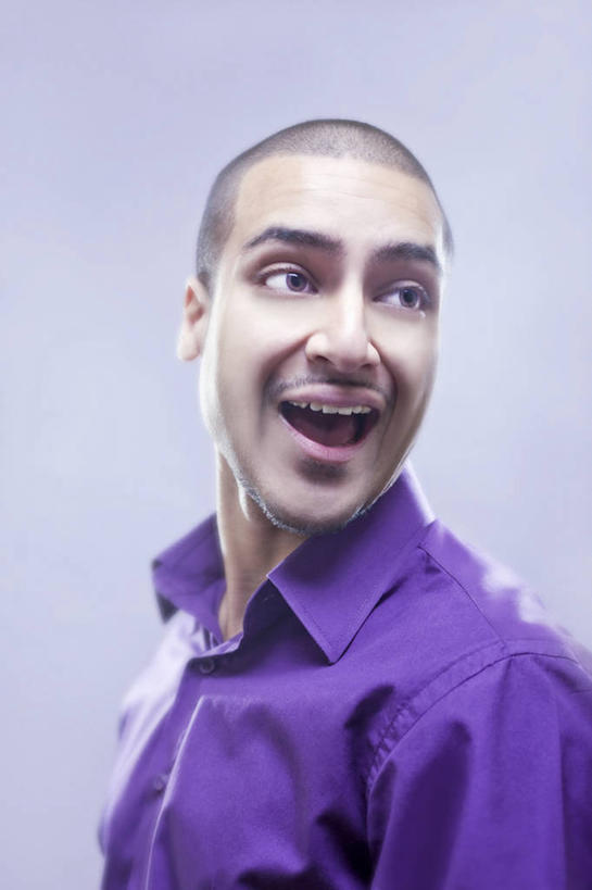 成年人,脸,头,脸颊,一个人,微笑,竖图,侧面,幸福,信心,爱尔兰,英国,欧洲,仅一个男性,仅一个人,灰色背景,首都,休闲装,肩膀,仅一个年轻男性,张嘴,职业,摄影,西欧,肖像,张大嘴巴,爱尔兰共和国,首府,沃特福德郡,男人,男性,年轻男性,印度人,年轻人,头部,小胡子,脸部,脸蛋,面部,张开嘴,彩图,影棚拍摄,英俊,瓦特福,沃特福德