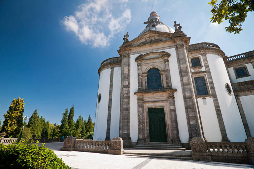 无人,教堂,横图,室外,白天,建筑,葡萄牙,云,历史,树,蓝色,天空,地标建筑,摄影,基督教,布拉加,彩图