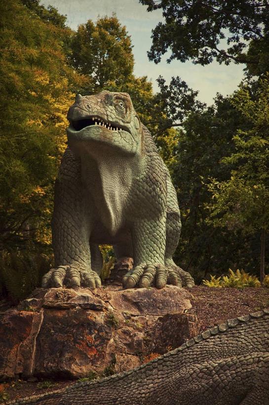 无人,竖图,室外,白天,英国,雕像,首都,历史,树,天空,地标建筑,摄影,记忆,英国文化,水晶宫,岩石,彩图