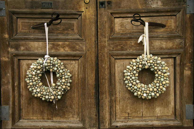 无人,横图,室外,白天,树林,门,加拿大,吊挂,悬挂,花环,剪刀,挂,两个,摄影,复活节彩蛋,多伦多,彩图,传统文化