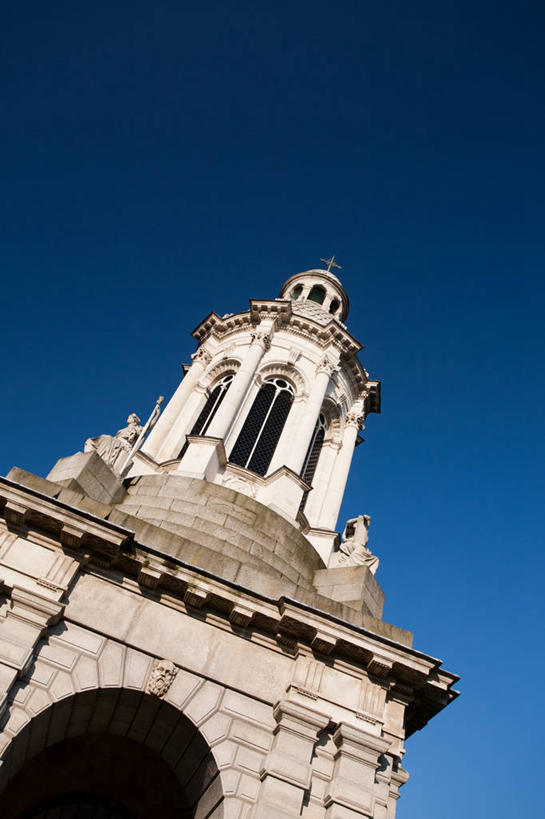 无人,竖图,室外,白天,仰视,建筑,爱尔兰,拱门,首都,历史,地标建筑,摄影,万里无云,彩图,低角度拍摄,爱尔兰文化