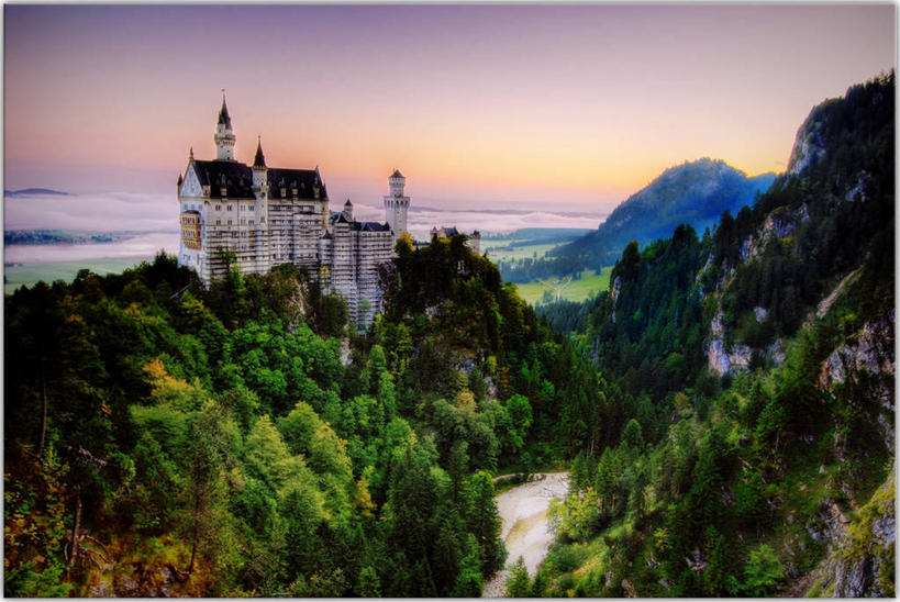 无人,横图,室外,美景,森林,山,建筑,德国,城堡,景观,云,尖顶,历史,风景,自然,黄昏,景色,摄影,宁静,自然风光,德国文化,新天鹅城堡