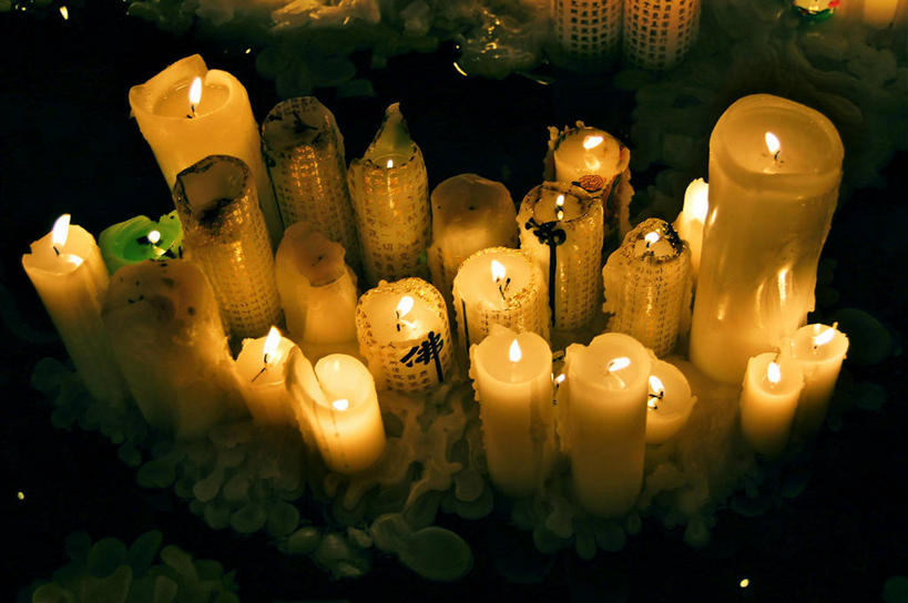 太阳穴,无人,横图,俯视,室内,夜晚,静物,蜡烛,首尔,韩国,许多,火焰,首都,很多,燃烧,摄影,宗教,佛教,宁静,照明设备,宗教建筑,宗教用品,朝鲜半岛,灵性,高角度拍摄