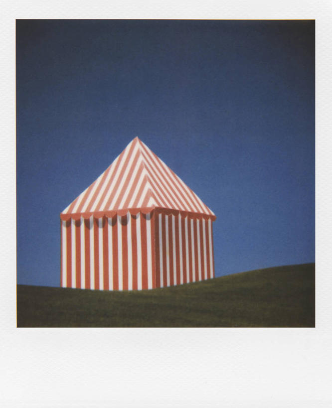 无人,竖图,方图,室外,白天,旅游,度假,美景,山,美国,帐篷,地形,景观,娱乐,草,天空,自然,享受,休闲,景色,放松,摄影,环境,亚利桑那,威胁,灾难,自然风光,飓风,台风,暴风,万里无云,吉尔伯特,冒险,危险,休闲活动,旅行,吉尔伯特飓风