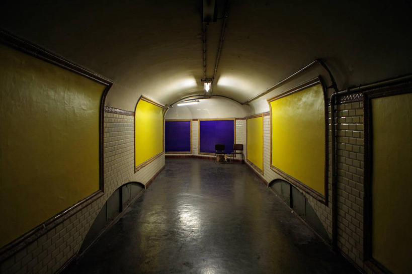 无人,横图,旅途,天花板,车站,法国,反射,地铁站,站台,公共交通,月台,运输,摄影,照明设备,法国文化,中欧