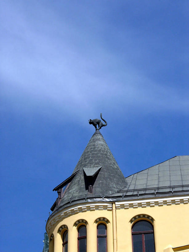 无人,竖图,室外,白天,仰视,窗户,建筑,雕塑,拉脱维亚,雕像,拱门,尖顶,首都,历史,顶部,天空,摄影,部分,万里无云,里加,低角度拍摄,旅行,波罗的海三国