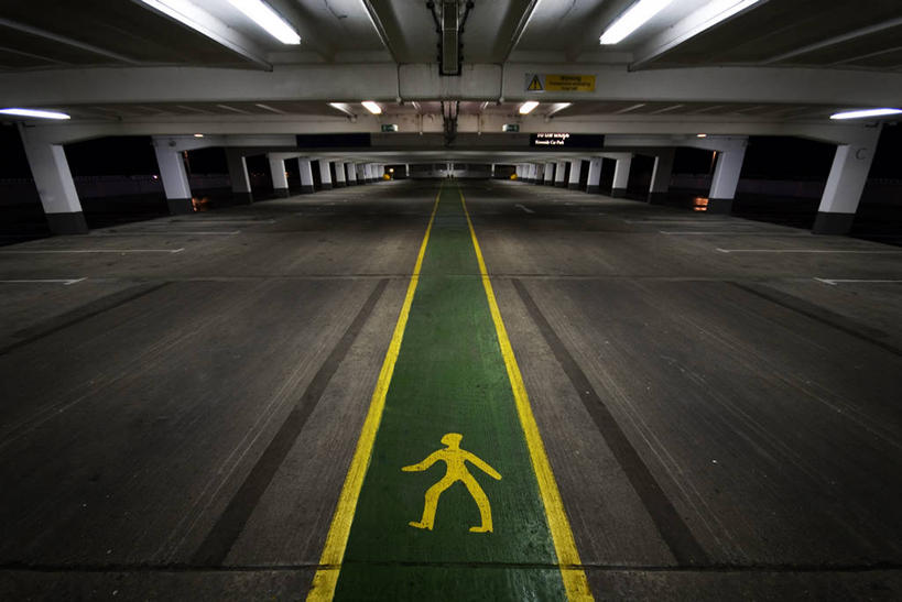 无人,停车场,横图,俯视,室内,夜晚,通讯,英国,光亮,方向,运输,摄影,照亮,北欧,高角度拍摄