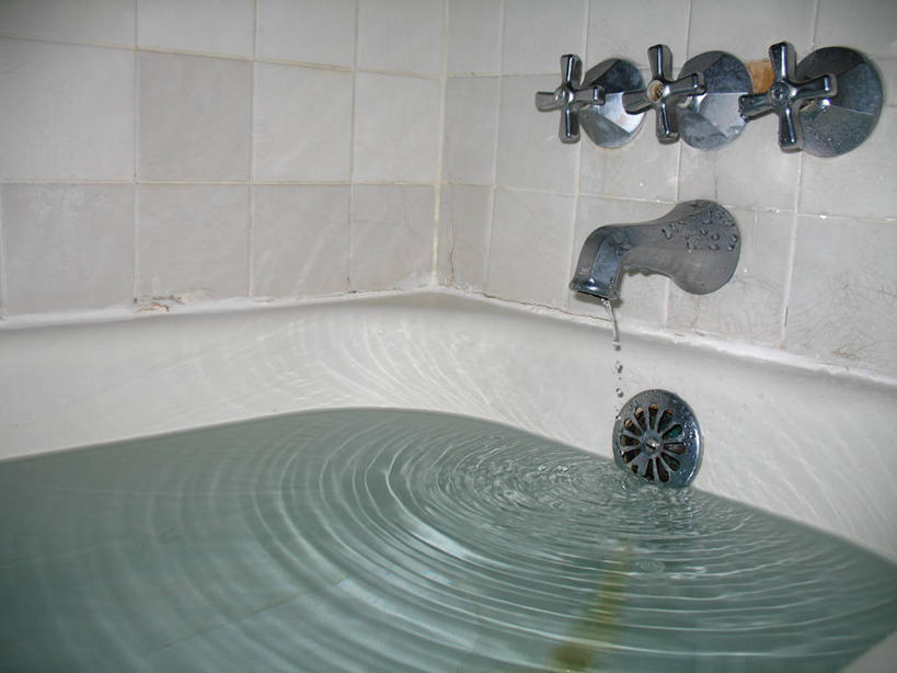 无人,家庭,横图,室内,水,浴室,美国,准备,波纹,瓷砖,水龙头,液体,水滴,首都,装饰物,温暖,温馨,一家人,浴盆,摄影,和睦,卫生,清新,纯净,华盛顿特区,充满,融洽