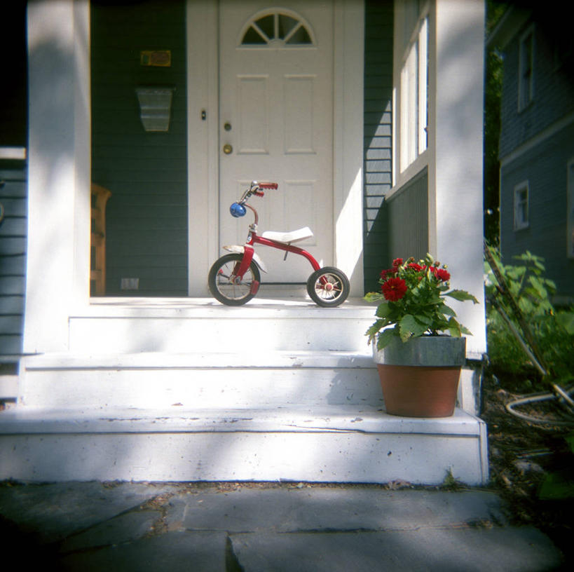 无人,横图,室外,白天,门,建筑,加拿大,房屋,三轮车,台阶,童年,运输,摄影,卡尔加里,亚伯达,门廊