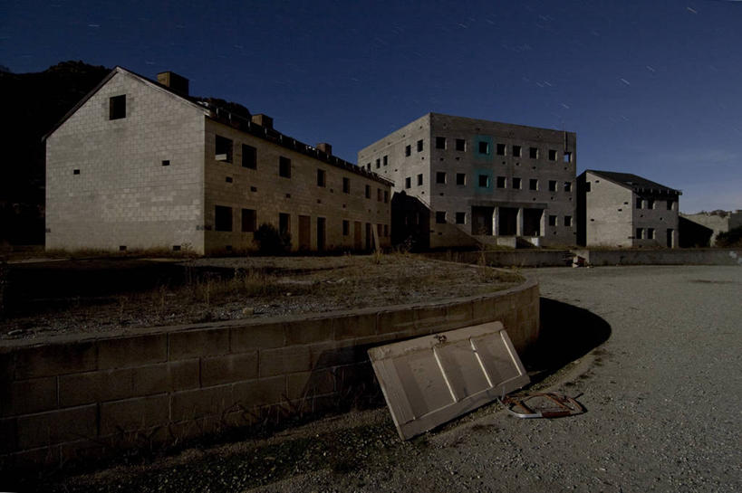 无人,横图,室外,门,城市,建筑,美国,废弃,黄昏,摄影,报废,废物,北美,北美洲,加利福尼亚,美洲,迷路,丢弃,放弃,抛弃,加州,洛杉矶,加利福尼亚州,金州,黄金州,北亚美利加洲,亚美利加洲,蒙特利半岛,摈弃,天使之城,蒙市,蒙特利公园市,屏弃,美利坚合众国,摈斥,摒除