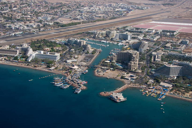 无人,横图,俯视,航拍,室外,白天,度假,海洋,美景,城市风光,城市,建筑,酒店,以色列,景观,娱乐,享受,休闲,景色,放松,运输,摄影,中东,鸟瞰,红海,伊拉特,高角度拍摄,旅行,海港