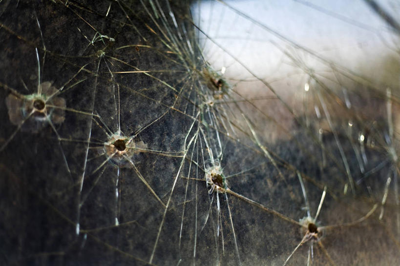 无人,横图,室外,白天,西班牙,洞,破坏,破损,摄影,损坏,暴力,撞击,加那利群岛,毁灭,伊比利亚半岛,兰萨罗特岛,弹孔,大西洋群岛,危险,社会问题