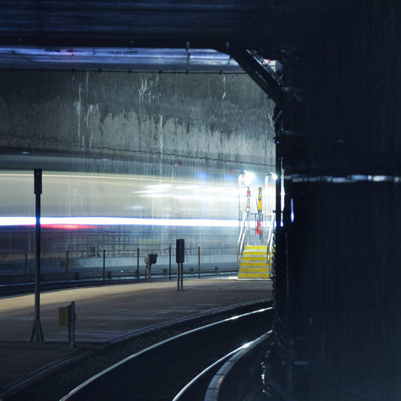 无人,方图,室外,白天,运动模糊,长时间曝光,地铁,路,铁路,德国,隧道,地铁站,轨道,公共交通,交通,铁轨,光亮,慕尼黑,运输,摄影,照亮,地道,地下通道,客车,中欧,上巴伐利亚,旅行