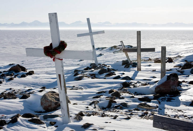 无人,横图,室外,白天,北极,雪,木制,十字架,墓地,摄影,宗教,气象,死亡,北美,气候,北欧,记忆,美洲,宗教用品,格陵兰,结束,墓穴,斯科斯比湾,损失