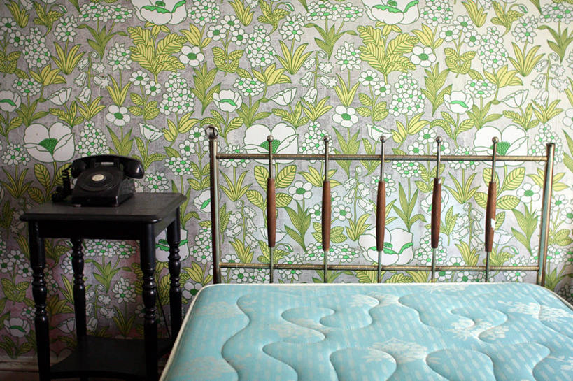 无人,横图,室内,白天,通讯,复古,技术,壁纸,美国,废弃,花纹,古典,床垫,摄影,报废,废物,丢弃,放弃,抛弃,纽约州,摈弃,座机,屏弃,摈斥,摒除,过去