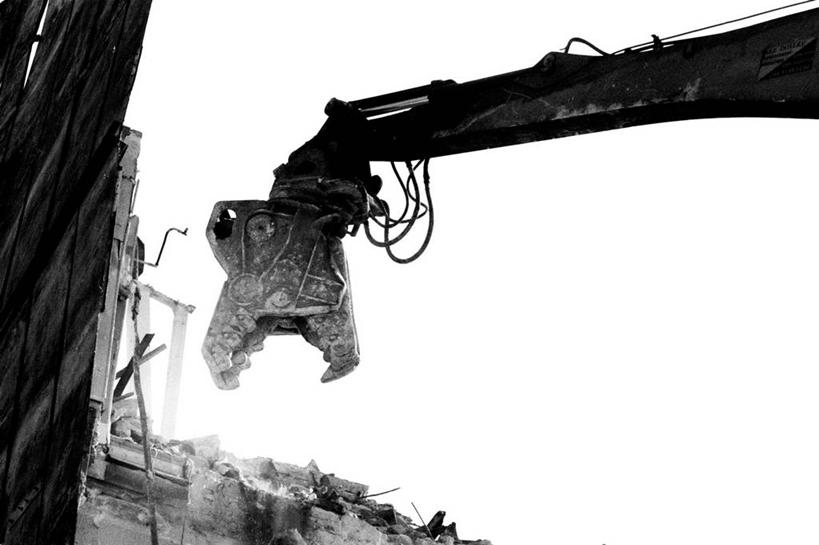 无人,横图,黑白,法国,巴黎,破碎,墙,首都,破坏,破损,打开,摄影,粉碎,损坏,开启,毁坏,剪影,毁灭,中欧,摧毁,机件,法兰西岛大区,拟人