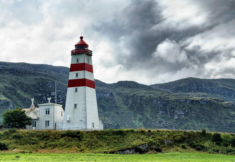 无人,横图,室外,白天,旅游,度假,美景,山,道路,建筑,挪威,信息,景观,灯塔,交通,方向,娱乐,自然,享受,休闲,景色,放松,摄影,引导,指导,指引,自然风光,斯堪狄纳维亚半岛,19世纪,航标,彩图,旅行,导航,高动态范围成像