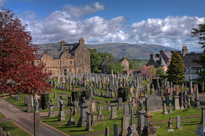 无人,横图,俯视,室外,白天,美景,英国,房屋,地平线,景观,辽阔,地面,历史,苏格兰,树,中环,自然,墓地,广阔,景色,摄影,宁静,一望无际,死亡,坟墓,自然风光,北欧,延伸,天地相交,结束,无边无际,一马平川,秋天,彩图,高角度拍摄,旅行,过去