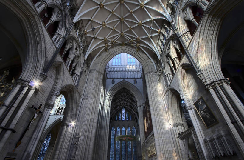 无人,横图,室内,白天,仰视,天花板,建筑,英国,对称,拱门,光亮,宏伟,历史,地标建筑,摄影,宗教,照亮,北欧,英国文化,哥特式风格,约克大教堂,约克郡,北约克郡,彩图,低角度拍摄,旅行,大教堂