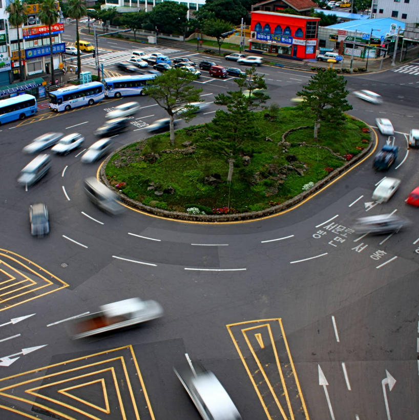 无人,竖图,俯视,室外,白天,运动模糊,城市,街道,汽车,韩国,机动车,路口,方向,运输,摄影,西归浦,朝鲜半岛,紧迫,想法,彩图,高角度拍摄