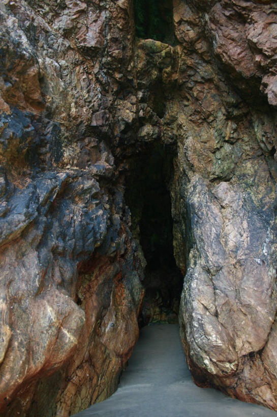 无人,竖图,室外,白天,美景,英国,景观,自然,景色,摄影,洞穴,岩层,自然风光,北欧,康沃尔,岩石,彩图,西南英格兰