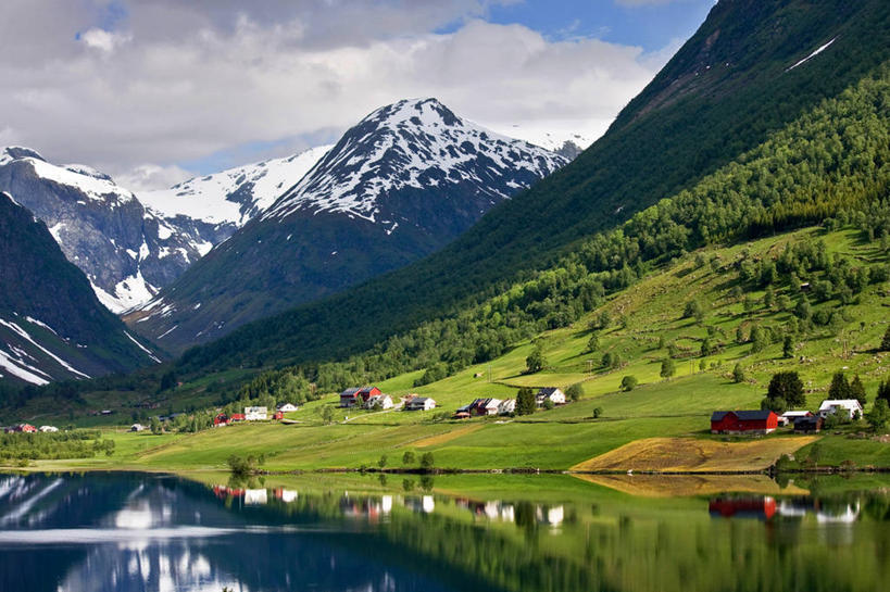 无人,横图,室外,白天,旅游,度假,湖,美景,山,山脉,雪山,挪威,欧洲,反射,景观,山顶,乡村,娱乐,风景,自然,享受,休闲,景色,放松,摄影,斯堪的纳维亚,自然风光,北欧,斯堪的那维亚,斯堪的那维亚半岛,斯堪的纳维亚半岛,斯堪狄纳维亚半岛,挪威王国,松恩.菲尤拉讷,松恩.菲尤拉讷郡,彩图,旅行,景观设计