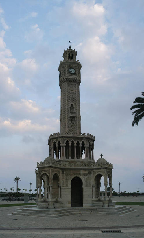 无人,广场,竖图,室外,白天,建筑,欧洲,历史,钟塔,摄影,伊兹密尔,彩图,旅行,传统文化