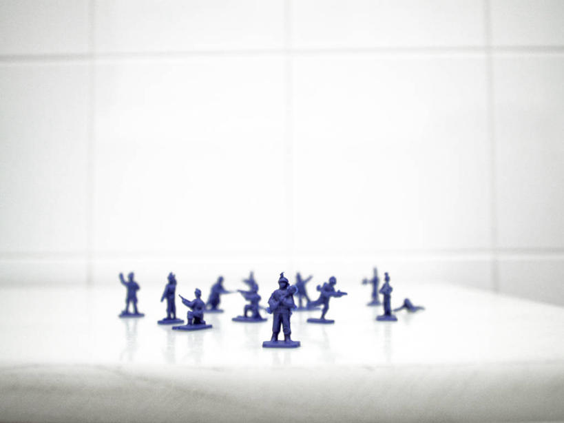 无人,横图,白色背景,游戏,玩具,小的,瓷砖,塑胶,玩,娱乐,蓝色,休闲,益智,战争,摄影,活动,发泄,消遣,智力,宣泄,策略,玩耍,嬉戏,彩图,影棚拍摄