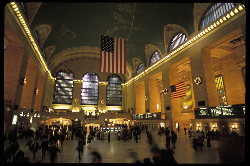 横图,室内,运动模糊,建筑,纽约,美国,许多人,一群人,运输,美国国旗,摄影,照亮,群众,美国文化,彩图,旅行
