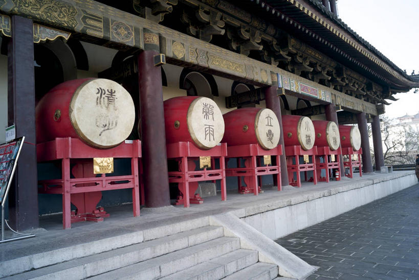 无人,横图,室外,白天,建筑,西安,鼓,音乐,汉字,摄影,中国文化,透视图,彩图