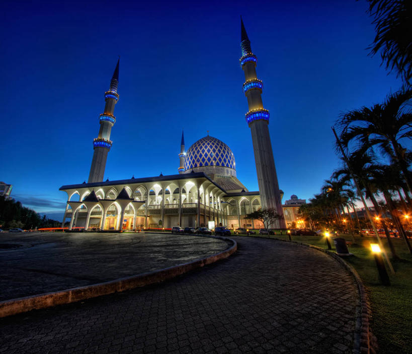 无人,横图,室外,建筑,马来西亚,亚洲,人行道,黄昏,摄影,东南亚,宁静,照亮,尖塔,伊斯兰教,清真寺,首府,马来西亚联邦,赛蓝葛,莎阿南,雪兰莪,雪兰莪州,雪州,彩图,旅行