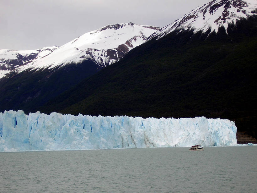 无人,横图,室外,白天,冰山,海洋,雪山,船,阿根廷,海岸线,风景,摄影,气象,气候,莫雷诺冰川,圣克鲁斯省,自然地理,彩图