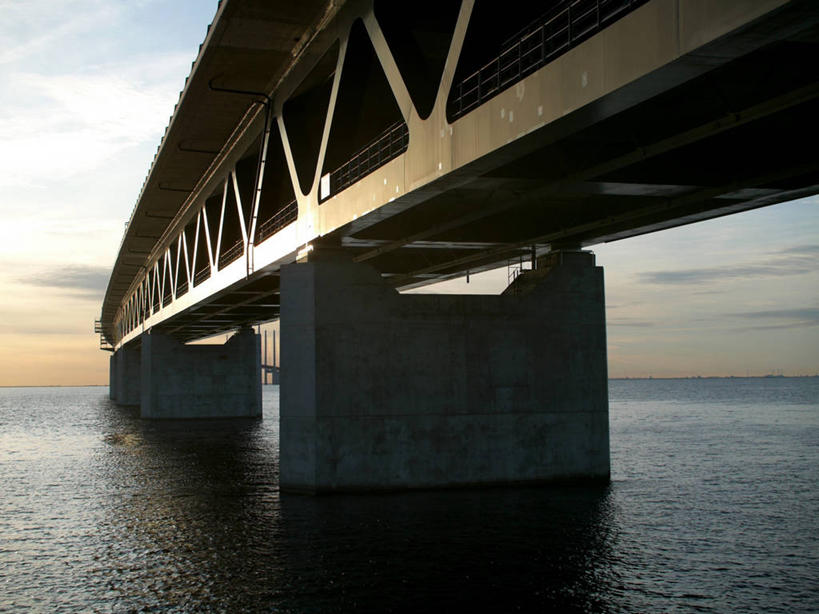 无人,横图,室外,白天,建筑业,建筑,瑞典,水平线,桥,混凝土,船尾波,摄影,马尔默,厄勒大桥,彩图