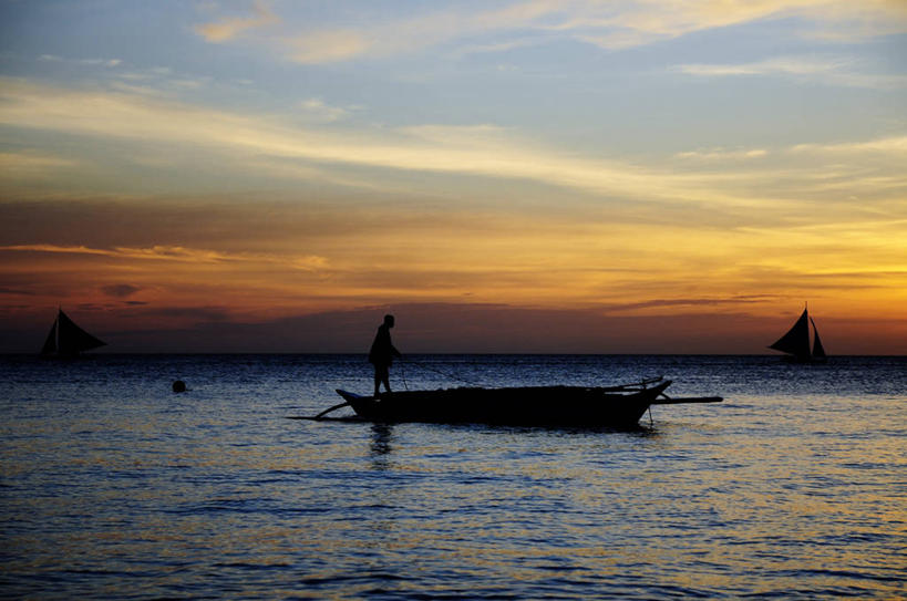 一个人,渔夫,横图,室外,海洋,日落,日光,菲律宾,云,渔船,摄影,宁静,剪影,长滩岛,彩图,钓鱼