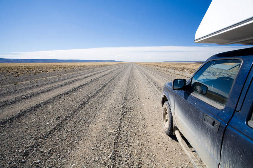 无人,横图,室外,白天,消失点,旅游,度假,旅途,美景,汽车,地平线,景观,辽阔,地面,娱乐,自然,享受,休闲,广阔,景色,放松,运输,摄影,一望无际,灰尘,自然风光,延伸,天地相交,无边无际,一马平川,圣克鲁斯省,彩图,皮卡车