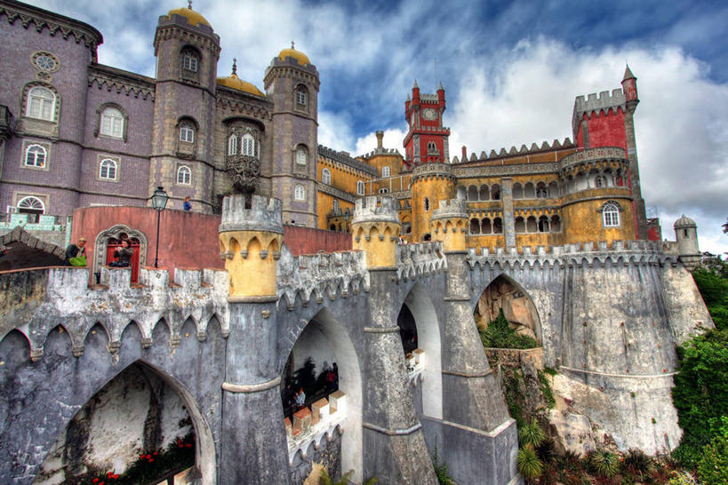 无人,横图,室外,白天,建筑,葡萄牙,云,中世纪,宏伟,文艺复兴,摄影,哥特式风格,新特拉,彩图