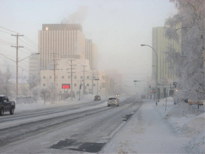 无人,横图,室外,白天,雪,雾,街道,路灯,汽车,加拿大,冬天,霜,烟,寒冷,运输,摄影,透视图,耶洛奈夫,彩图