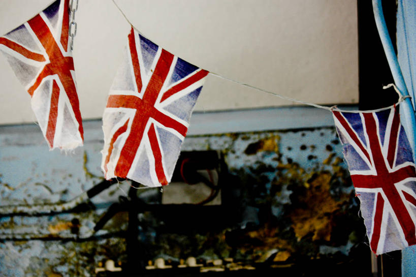 无人,横图,室外,白天,英国,吊挂,悬挂,枯萎,装饰,挂,绳子,摄影,死亡,英国文化,枯败,式样,刘易斯,彩图,掉色